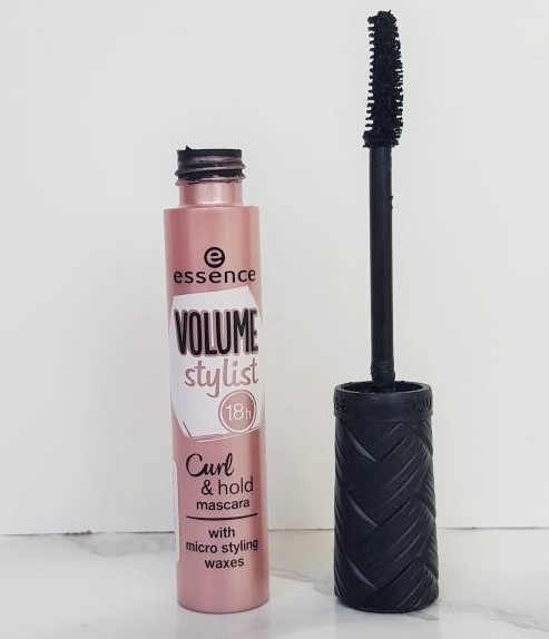Essence Volume & Stylist Curl and Hold