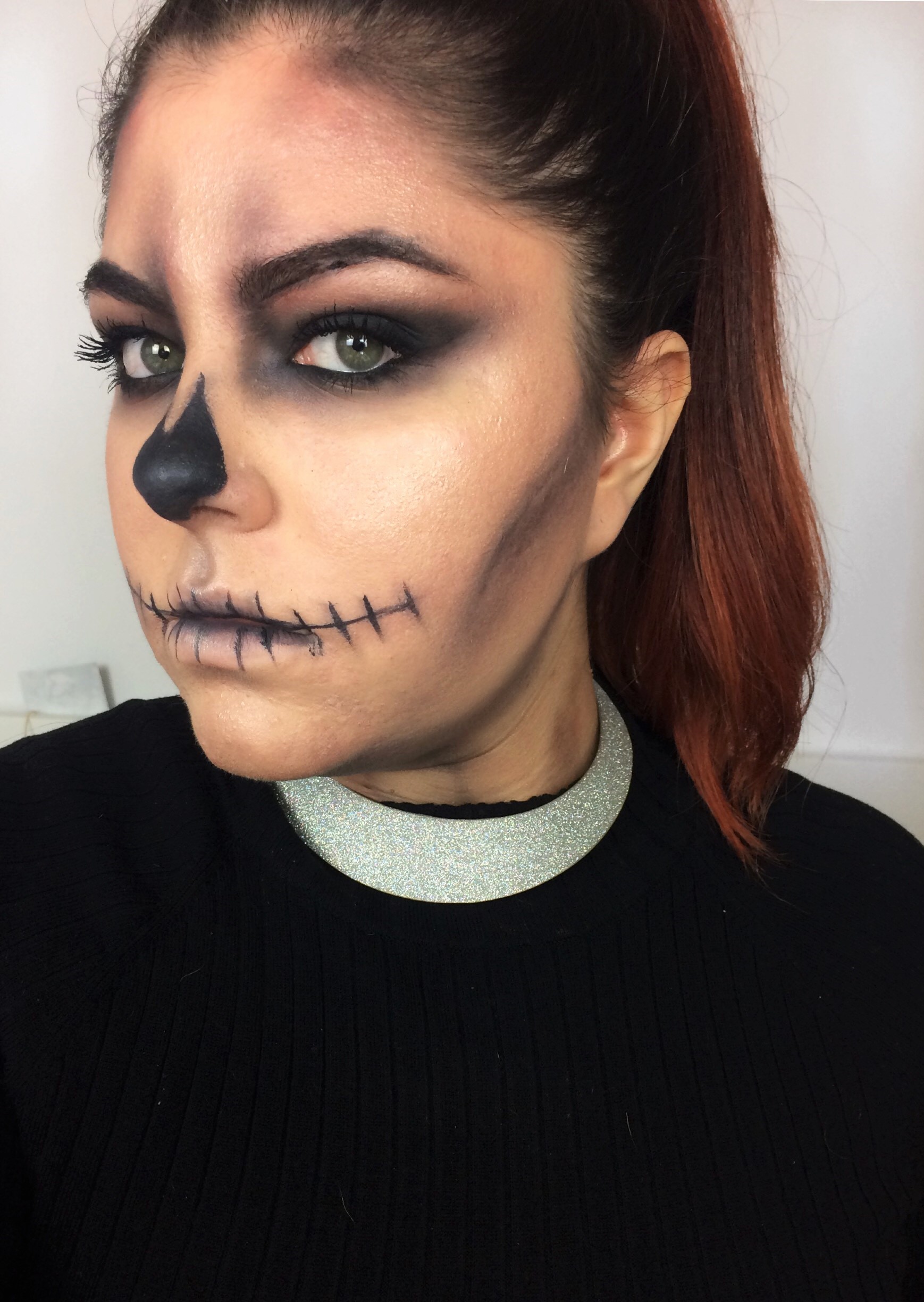 Glam and easy skull make up [Click Tore Read More]