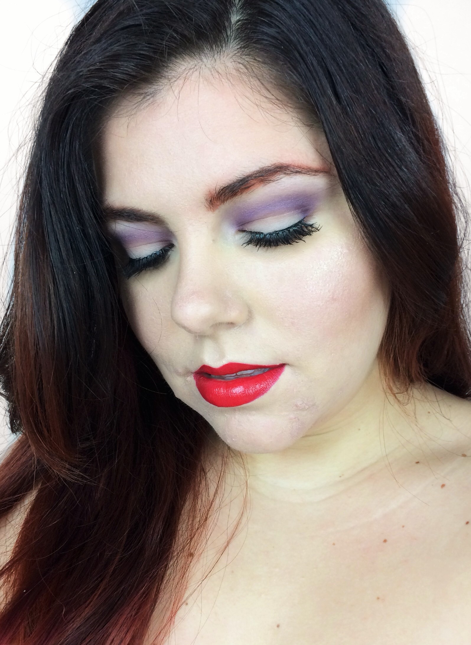 Jessica Rabbit Inspired Make Up Look [Click to Read More]