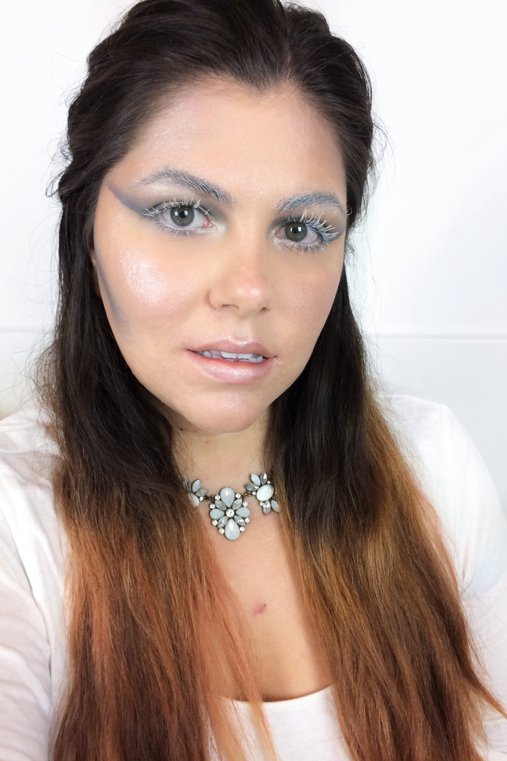 #MakeupMonday Halloween Ice Queen (1)