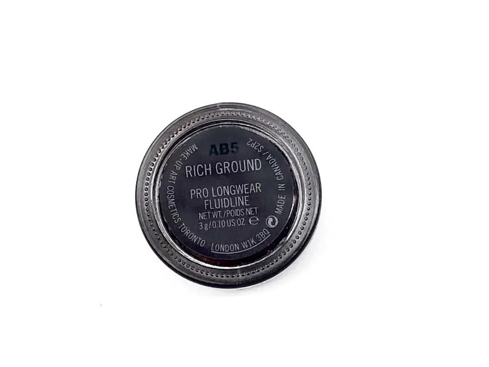MAC Rich Ground Pro Longwear Fluidline Review 2