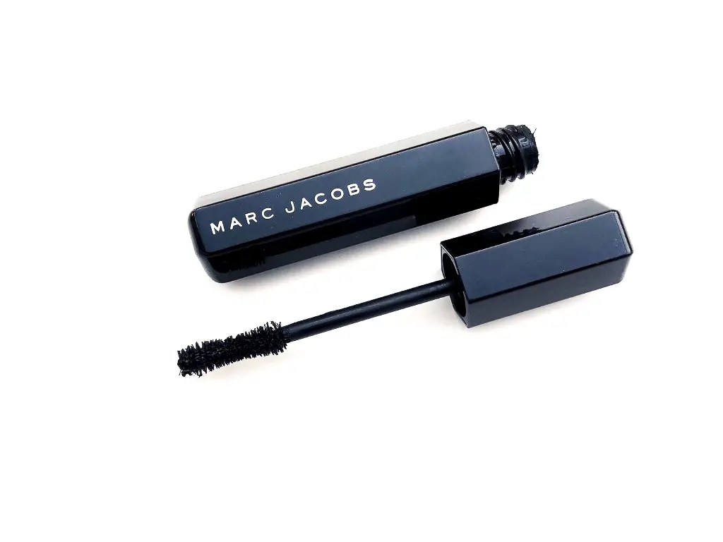 Marc Jacobs Velvet Noir Mascara | Review