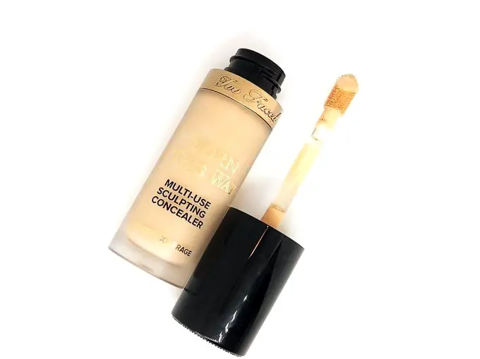 Review-Too-Faced-Born-This-Way-Multi-Use-Sculpting-Concealer-4