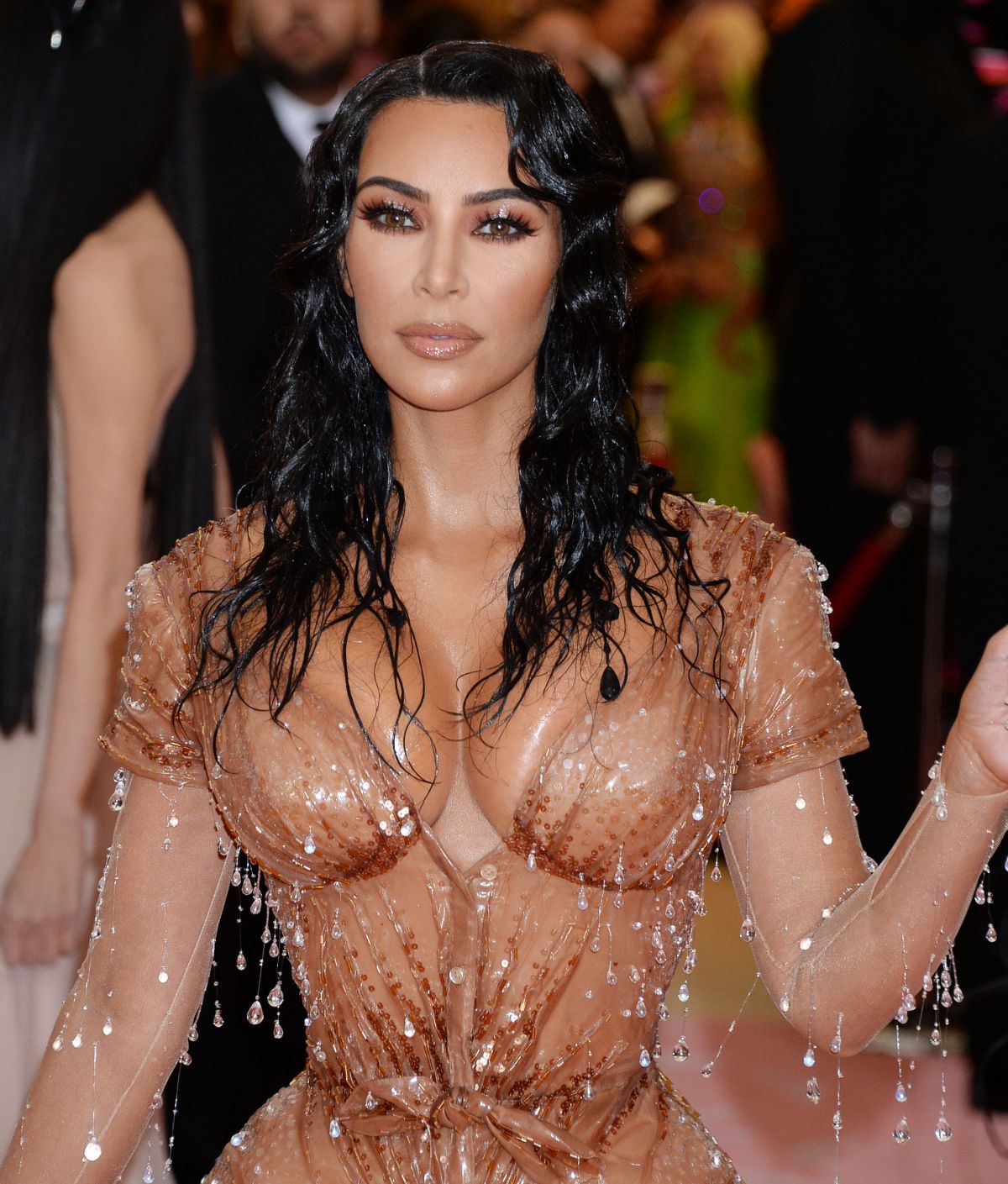 Kim Kardashian MET Gala 2019 makeup