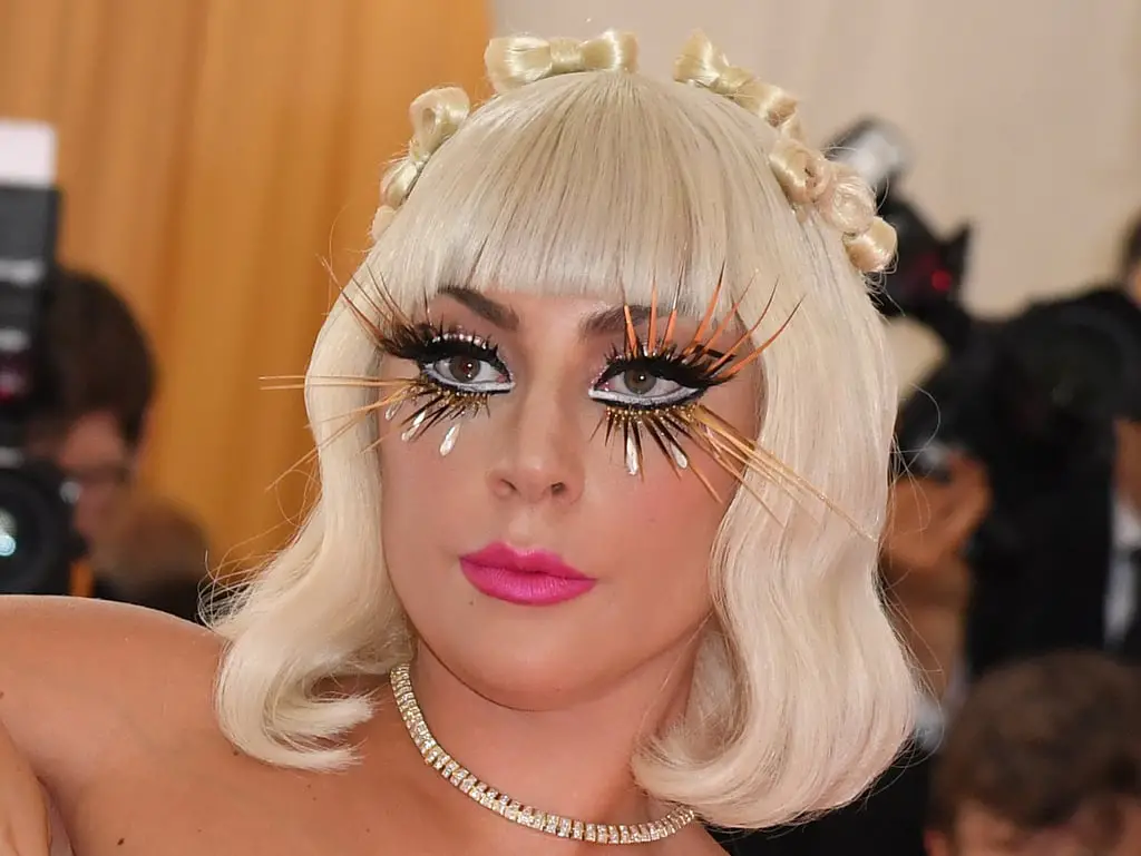 Lady Gaga MET Gala 2019 makeup