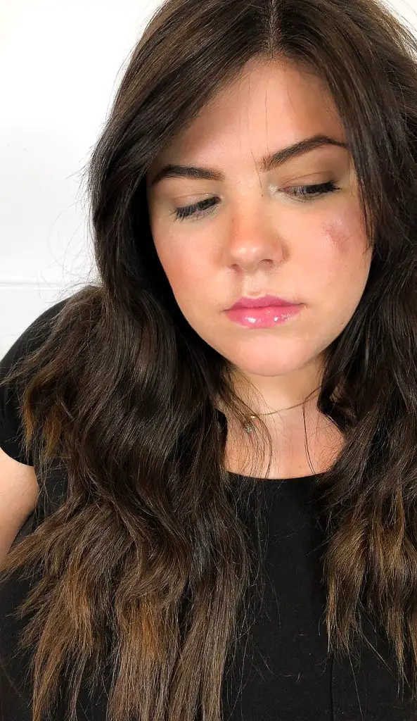 How To Make Your Makeup Last In The Heat