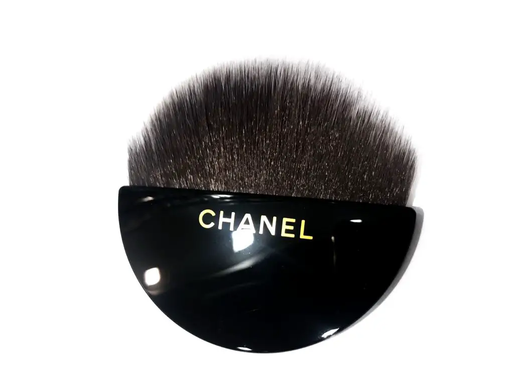 Chanel Metallic Peach Éclat Magnétique De Chanel Illuminating Powder