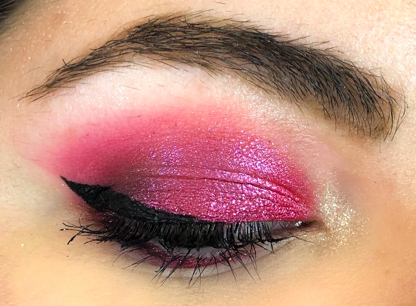 Bold Red Smokey Eye #MakeupMonday - Blushy Darling
