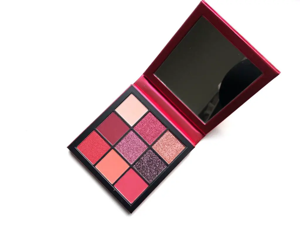 Huda Beauty Ruby Obsessions Palette | Review