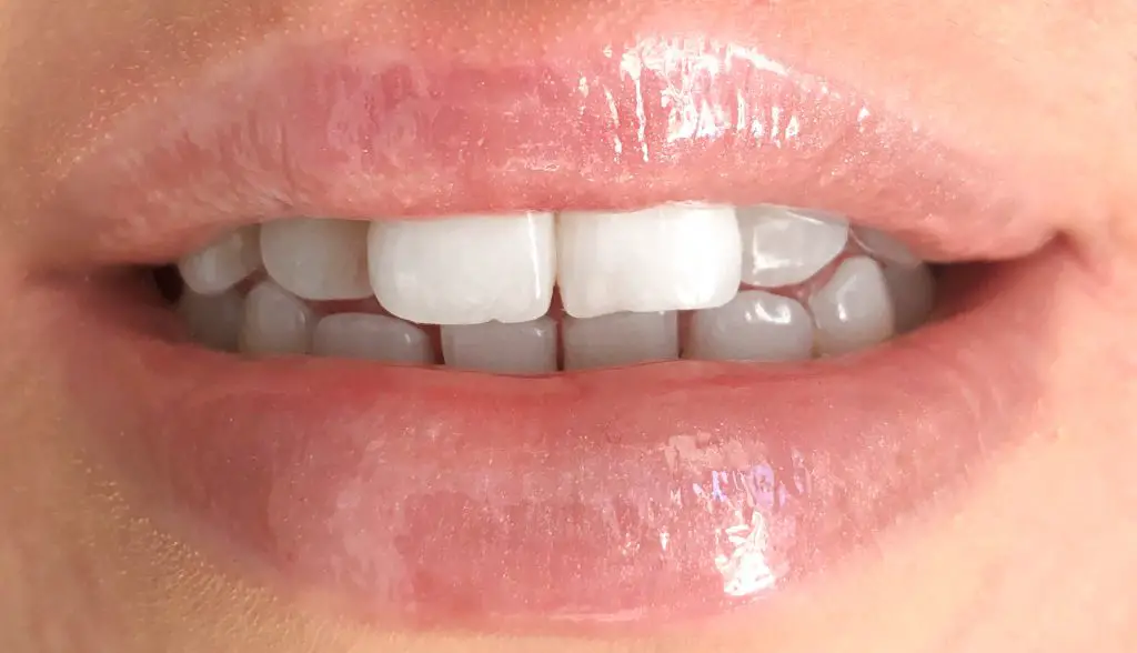 Fenty Beauty Sweet Mouth Gloss Bomb Universal Lip Liminizer