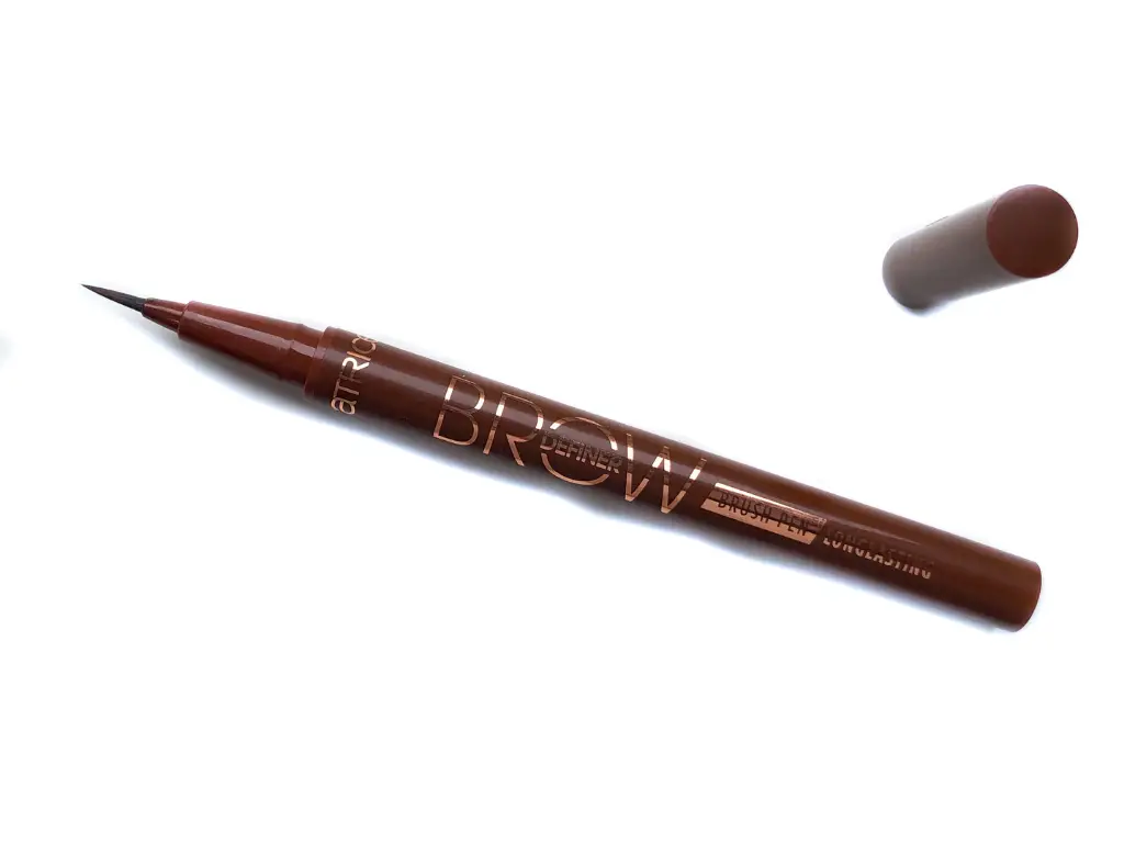 Catrice Brow Definer Brush Pen, Catrice Brow Definer Brush Pen review , Catrice Brow Definer brush , Catrice Brow Definer review , Catrice Brow Definer 020 , makeup , beauty , catrice ,