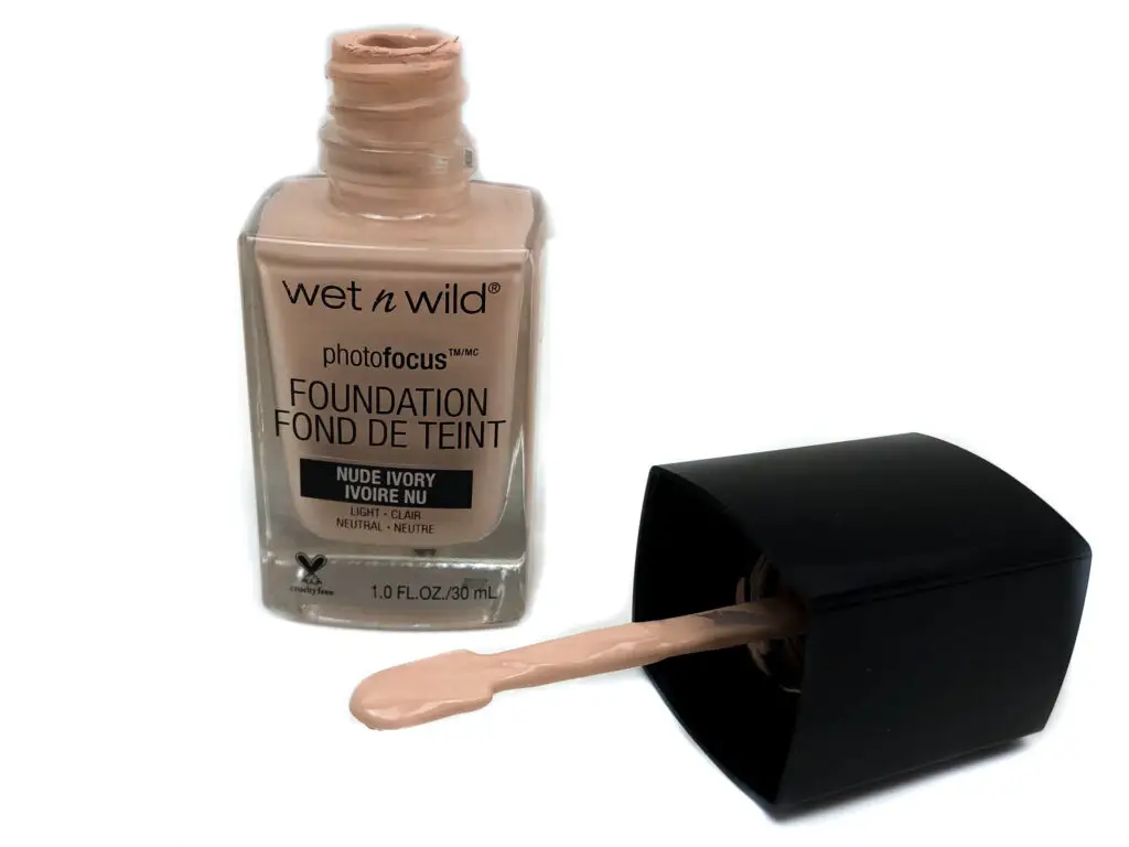 Wet n Wild PhotoFocus Liquid Foundation | Review