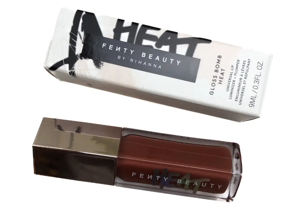 FENTY BEAUTY Fenty Glow Gloss Bomb Heat Universal Lip Luminizer + Plumper | Review